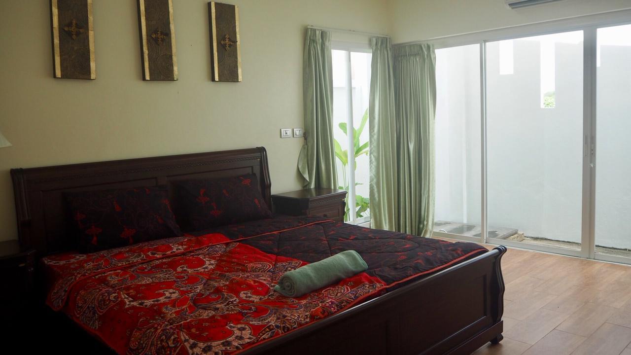 Villa Somewhere Phuket Таланг Екстериор снимка
