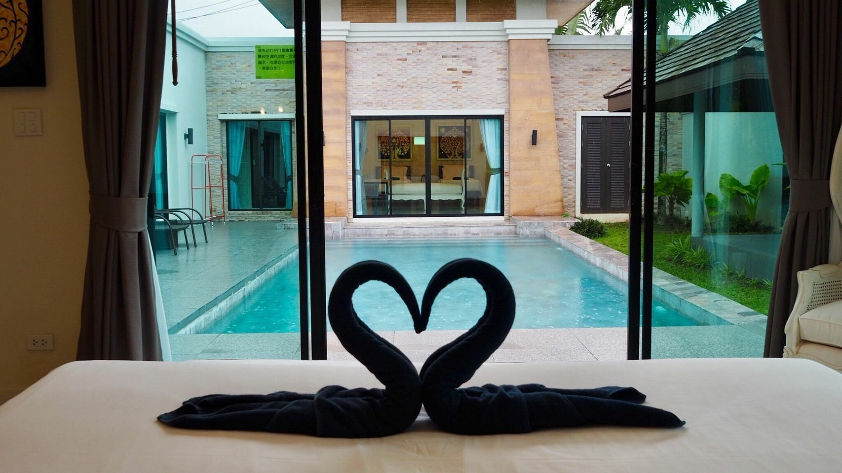 Villa Somewhere Phuket Таланг Екстериор снимка